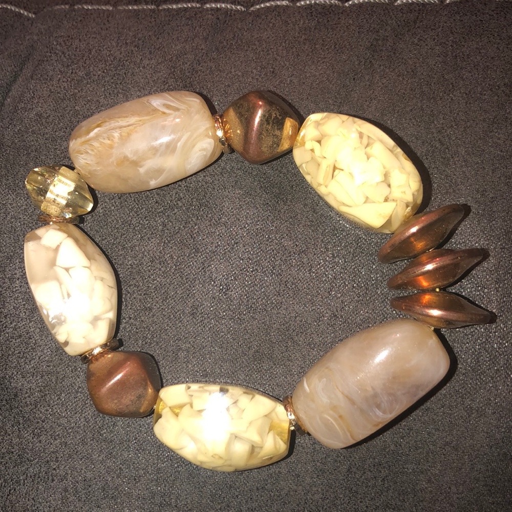 Bracelet